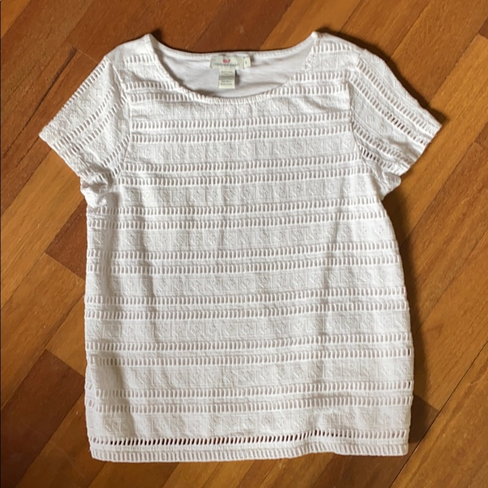 Vineyard vines top